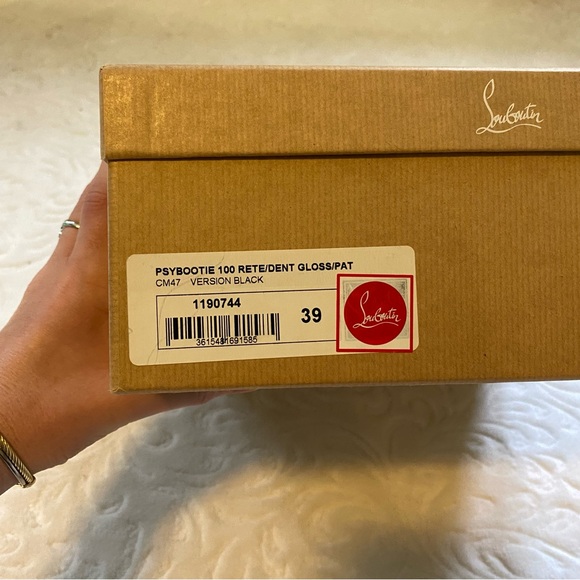 Christian Louboutin Patent Lace Dentelle Psybootie 100 - Picture 8 of 8